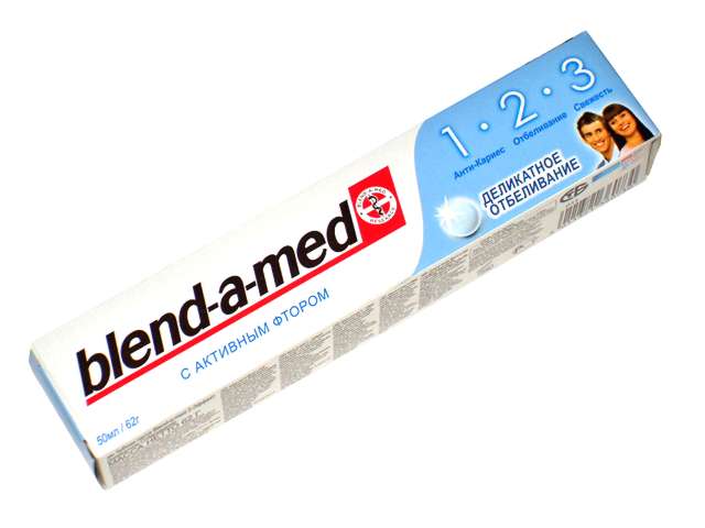 Зубн.паста Blend-a-med 50мл. 3 Эффект Деликат.Отбел